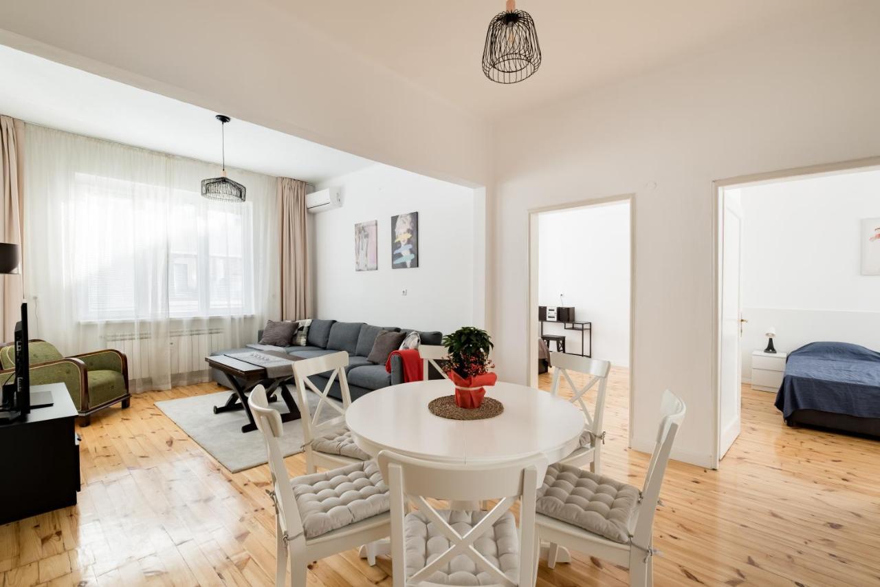 Spacious 3 Bedroom Home In Sofia'S Top Center Екстер'єр фото